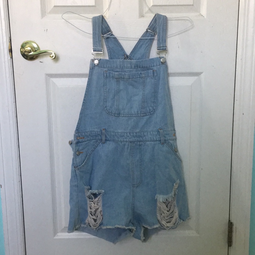 Short Distressed Overalls